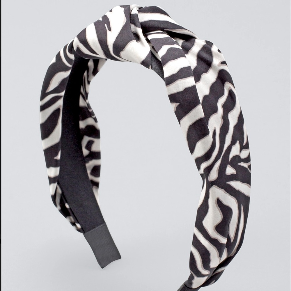 WHBM ZEBRA PRINT KNOT HEADBAND
